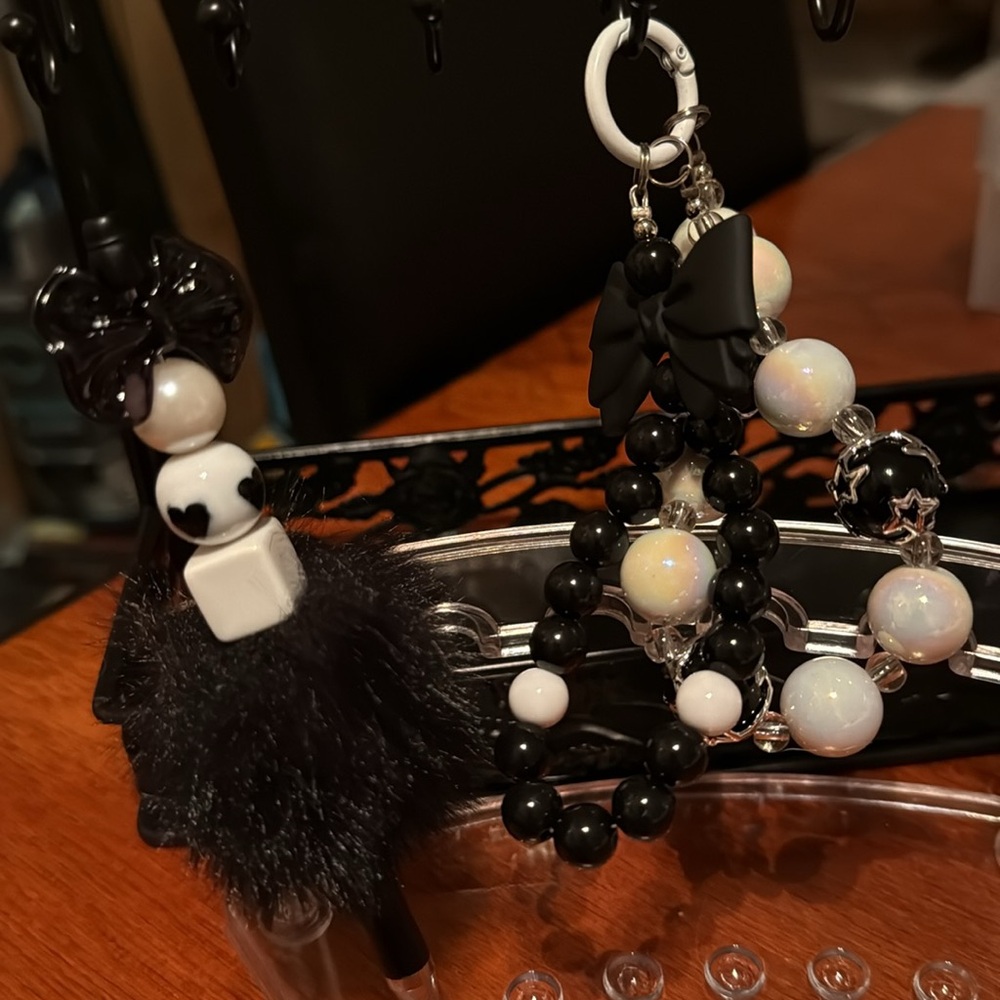 Elegant Black and White Beaded Phone /Handbag Charm & Pen Set